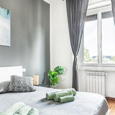 'Tribal House' Sansiro-Rhofiera-Duomo Apartment Milan Exterior photo